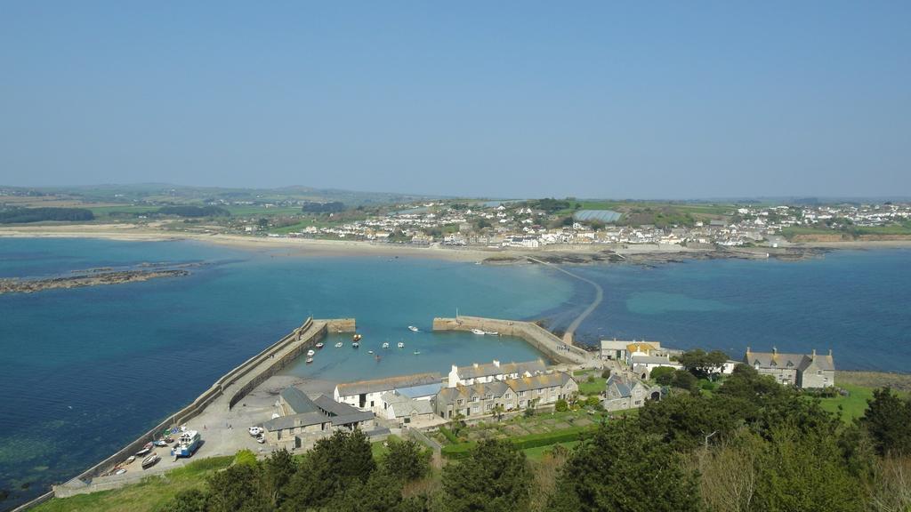 Marazion Hotel Отель