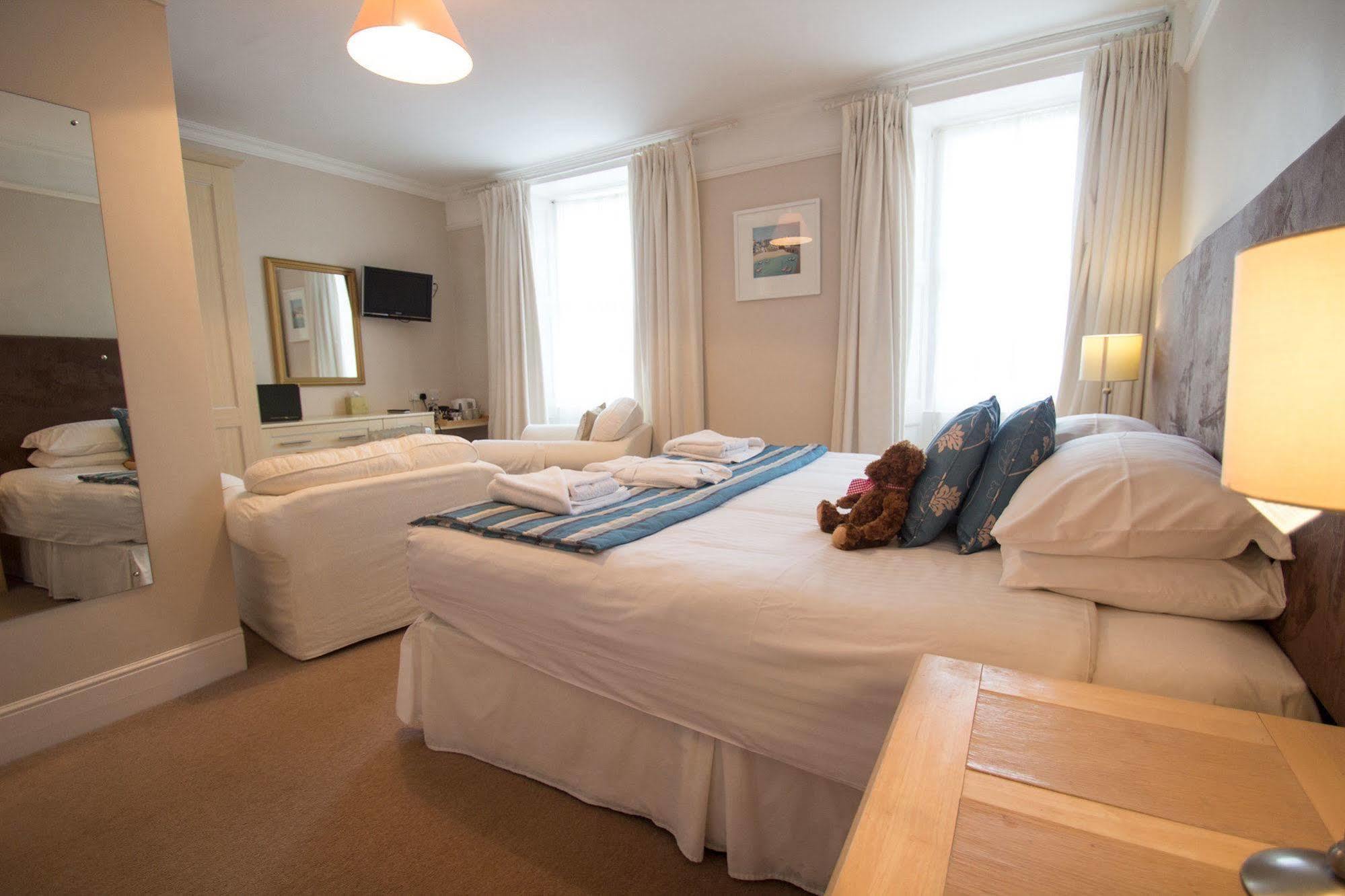Отель Marazion Hotel